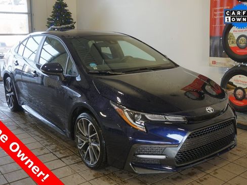 Used 2022 Toyota Corolla SE w/ SE Premium Package image 1