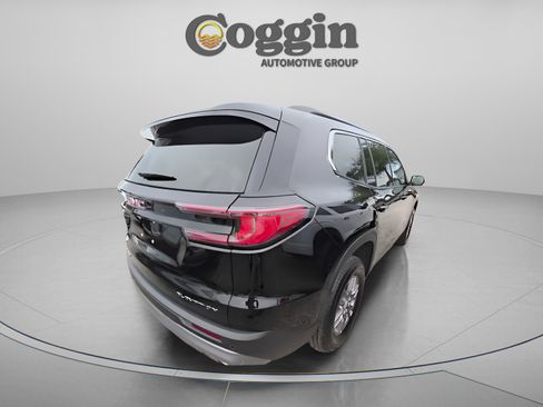 Used 2025 GMC Acadia Elevation image 7