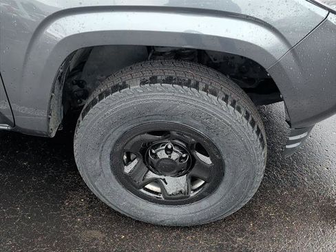 Certified 2023 Toyota Tacoma SR image 6