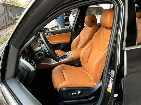 Used 2023 BMW X5 sDrive40i w/ Premium Package image 7