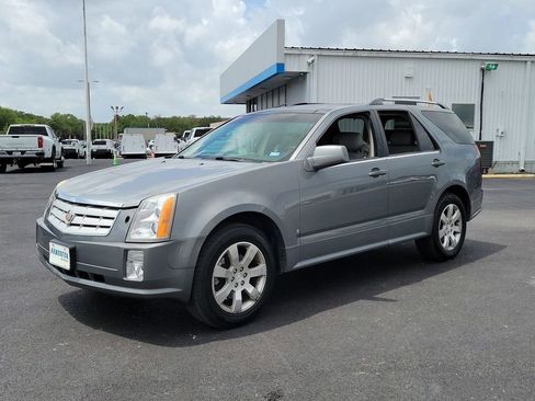 Used 2006 Cadillac SRX V8 w/ Utility Package image 12