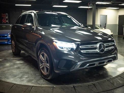 Used 2020 Mercedes-Benz GLC 300 4MATIC image 5