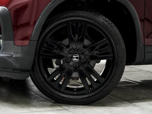 Used 2022 Honda Pilot Special Edition image 3