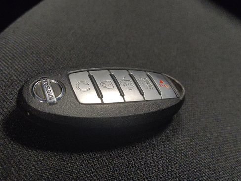 Used 2020 Nissan Sentra SV FWD image 32