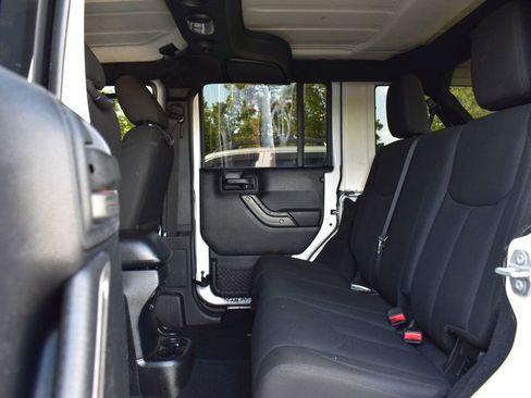 Used 2016 Jeep Wrangler Unlimited Sport w/ Quick Order Package 24S AWD/4WD image 21