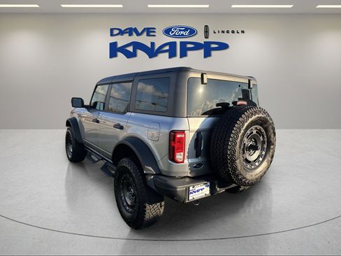 Used 2024 Ford Bronco Black Diamond w/ Sasquatch Package image 5