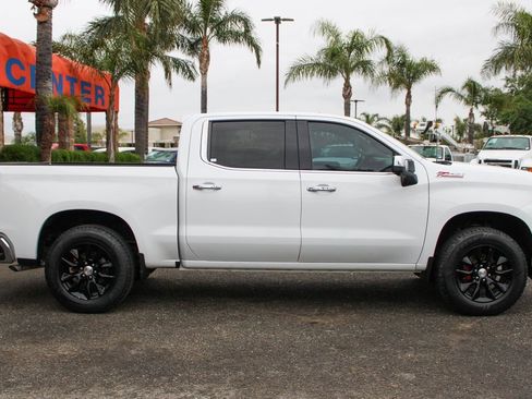 Used 2019 Chevrolet Silverado 1500 LTZ w/ LTZ Plus Package image 10