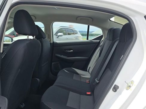 Used 2023 Nissan Sentra SV FWD image 16