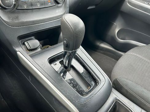 Used 2018 Nissan Sentra S image 27