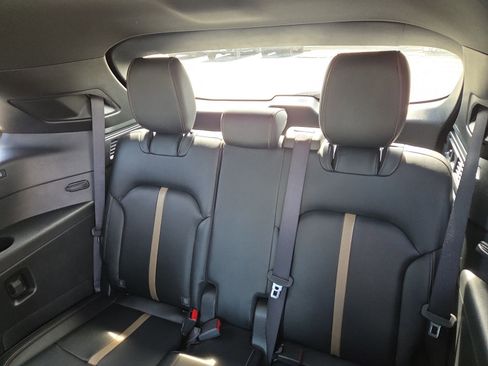 Used 2024 MAZDA CX-90 3.3 Turbo w/ Premium Plus Pkg image 11