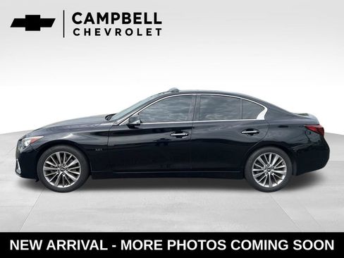 Used 2018 INFINITI Q50 Luxe RWD image 2