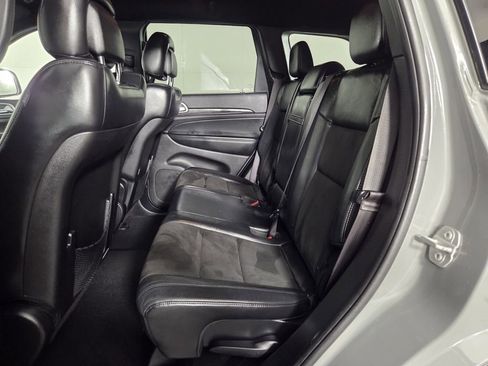 Certified 2021 Jeep Grand Cherokee Laredo X image 27