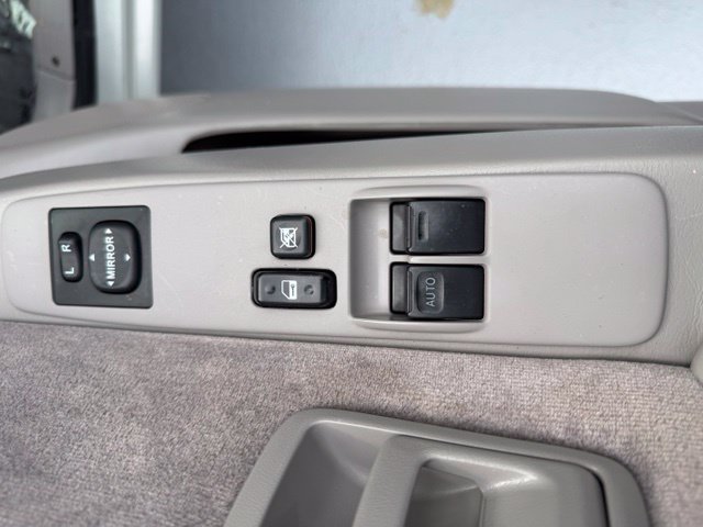 Used 2004 Toyota Tacoma PreRunner w/ Convenience Pkg RWD image 16