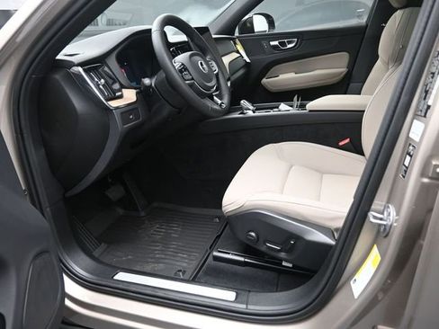 New 2026 Volvo XC60 B5 Plus w/ Protection Package Premier image 17