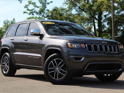 Used 2018 Jeep Grand Cherokee Limited AWD/4WD image 1