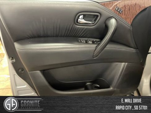 Used 2020 Nissan Armada SL w/ Premium Package AWD/4WD image 10