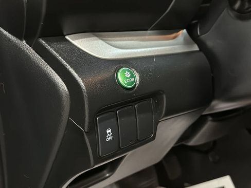 Used 2012 Honda CR-V EX image 18