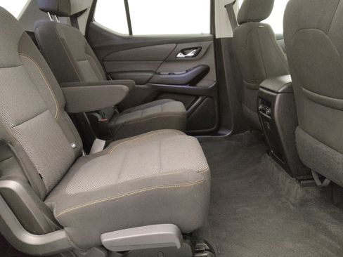 Used 2019 Chevrolet Traverse LT image 19
