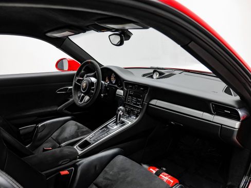 Used 2015 Porsche 911 GT3 image 45