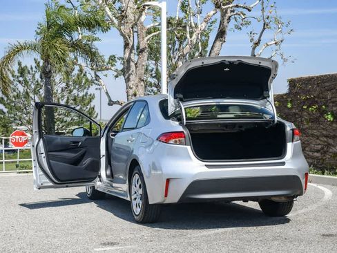 Used 2023 Toyota Corolla LE w/ Carpet Mat Package (TMS) image 26