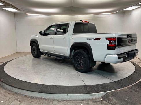 Certified 2025 Nissan Frontier PRO-4X image 3