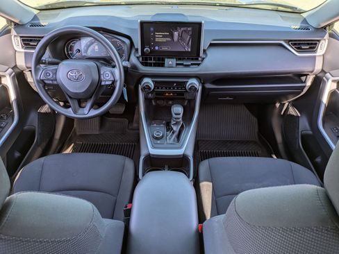 Certified 2023 Toyota RAV4 LE image 17