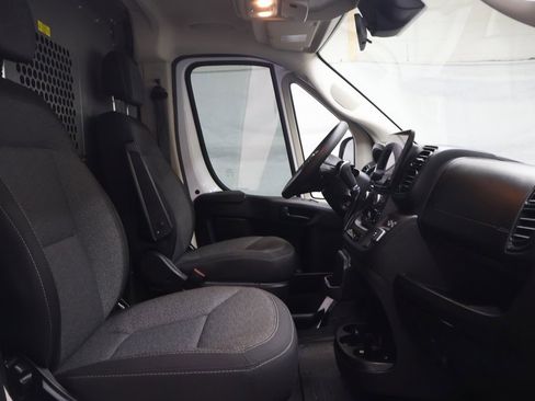 Used 2022 RAM ProMaster 3500 w/ Premium Convenience Group image 10