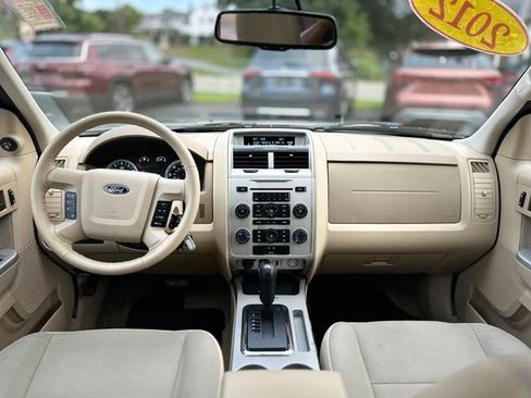 Used 2012 Ford Escape XLT AWD/4WD image 15