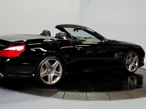Used 2013 Mercedes-Benz SL 63 AMG image 7