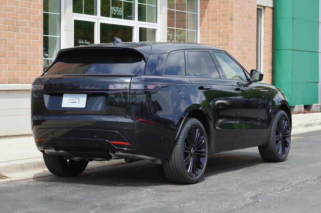 Used 2026 Land Rover Range Rover Velar Dynamic SE AWD/4WD image 6