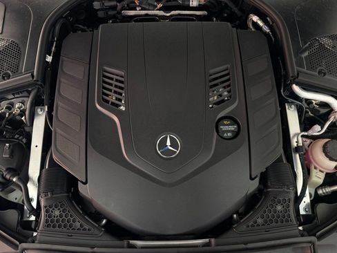 New 2026 Mercedes-Benz S 580 4MATIC Sedan image 32
