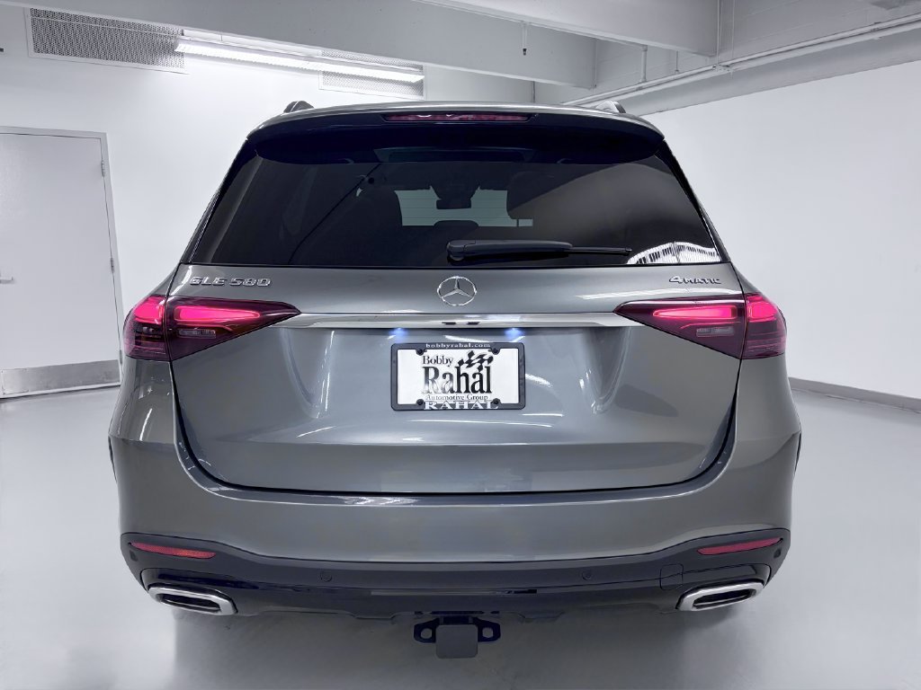 Used 2026 Mercedes-Benz GLE 580 4MATIC image 5