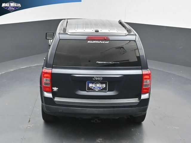 Used 2015 Jeep Patriot Sport w/ Power Value Group FWD image 14