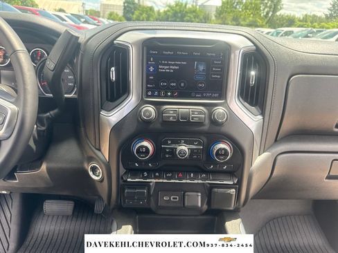 Used 2020 Chevrolet Silverado 1500 LT Trail Boss AWD/4WD image 17