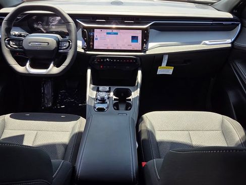 New 2026 Jeep Cherokee Laredo AWD/4WD image 8