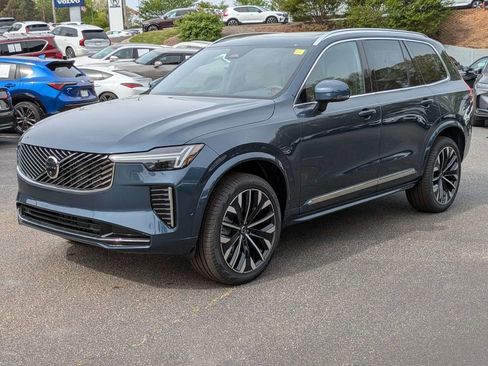 Certified 2026 Volvo XC90 B6 Plus w/ Protection Package Premier AWD/4WD image 2