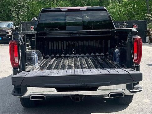 Used 2023 GMC Sierra 1500 SLT w/ SLT Premium Package AWD/4WD image 31