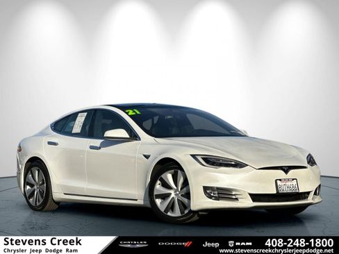Used 2021 Tesla Model S Long Range Plus image 1