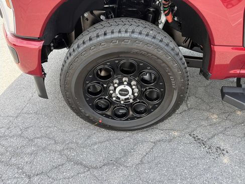New 2026 Ford F350 Lariat w/ Black Appearance Package AWD/4WD image 11