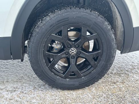 New 2026 Volkswagen Atlas Peak Edition AWD/4WD image 9