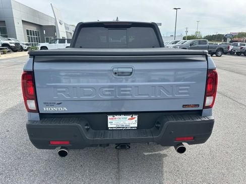 Used 2024 Honda Ridgeline TrailSport image 5