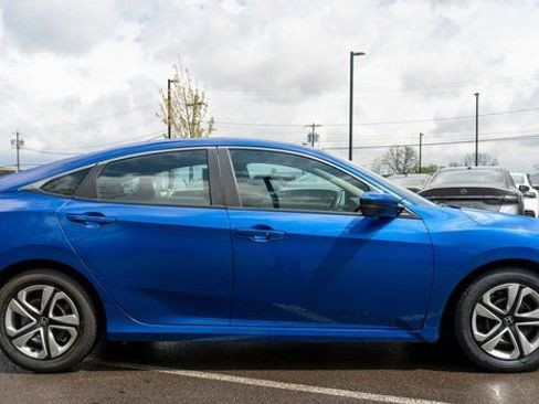 Used 2018 Honda Civic LX image 5