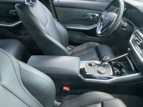 Used 2019 BMW 330i Sedan w/ Convenience Package image 5