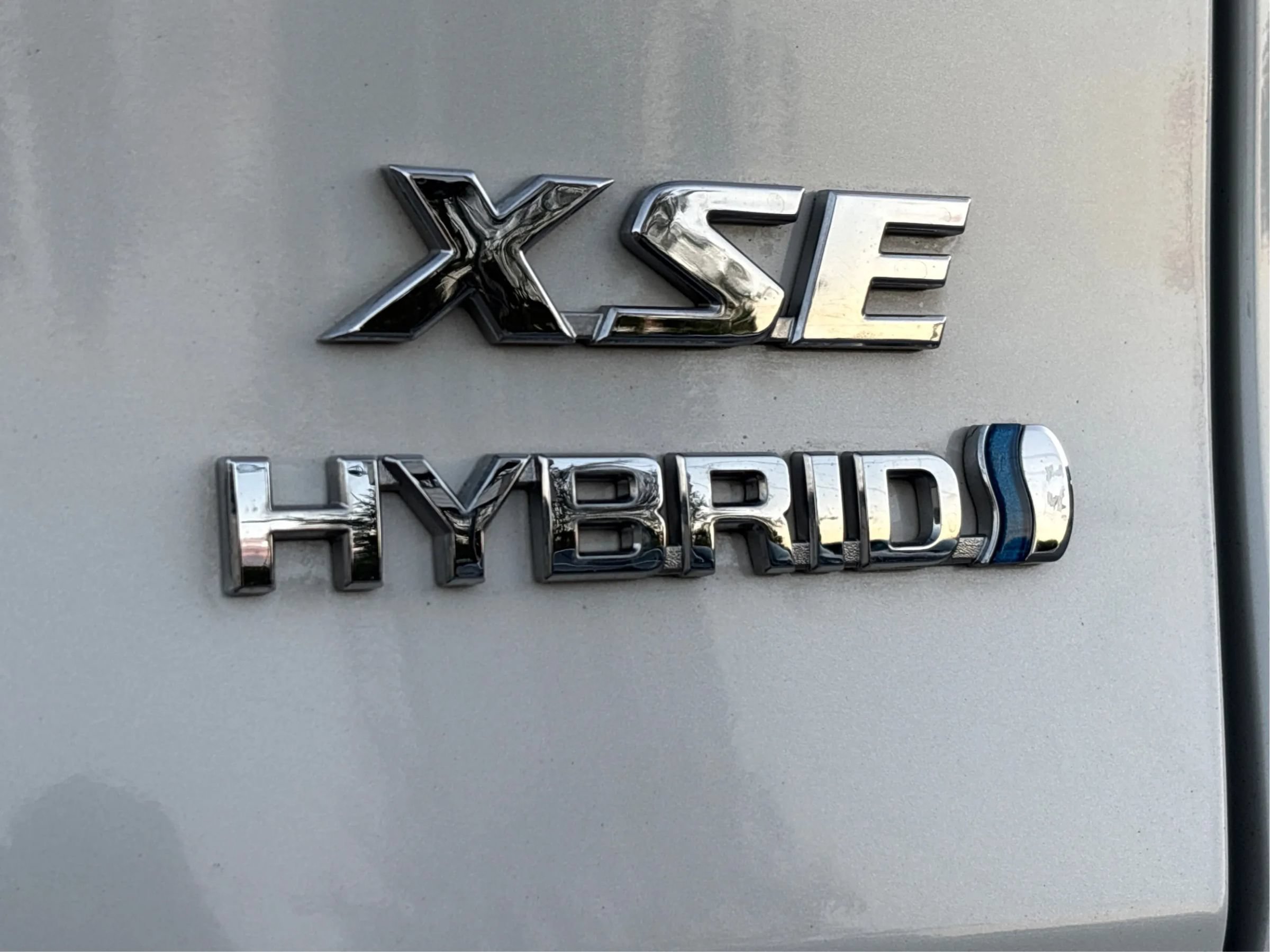 Used 2019 Toyota RAV4 XSE AWD/4WD image 23