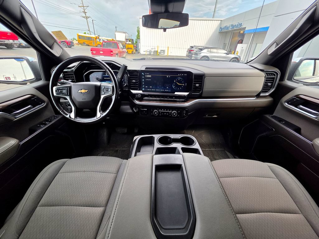 Used 2022 Chevrolet Silverado 1500 LT w/ Max Trailering Package AWD/4WD image 21