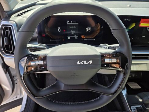 New 2026 Kia Sorento S FWD image 11
