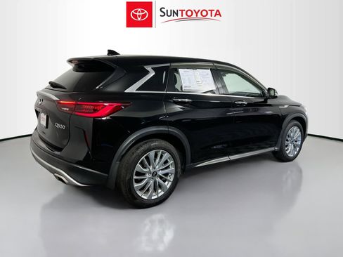 Used 2023 INFINITI QX50 Pure image 4