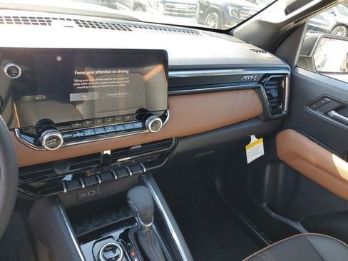 New 2026 GMC Canyon AT4 image 27