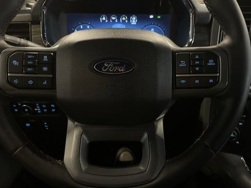 Used 2025 Ford F150 Lariat w/ Equipment Group 501A Mid image 8