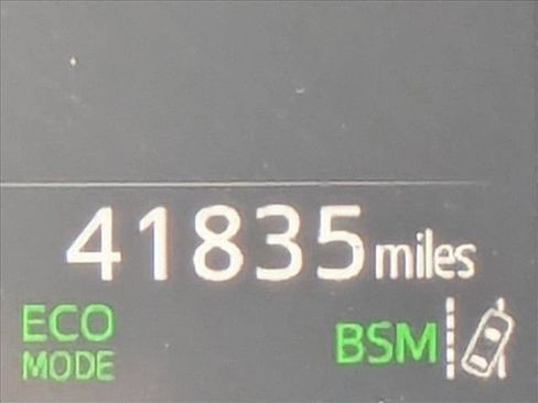 Used 2024 Toyota Camry LE image 10